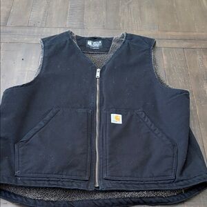 Carhartt Black Fleece-Lined Vest